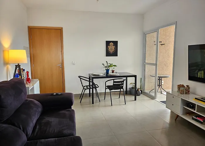 Quarto Em Apartamento